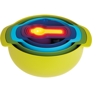 קערות וכלי מדידה Nest של ג'וזף ג'וזף קאסדון